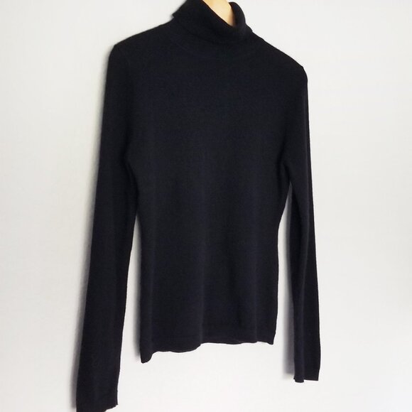 Garnet Hill Essential 100% Cashmere Turtleneck Sweater Size S Black SOFT $189 - Picture 4 of 15